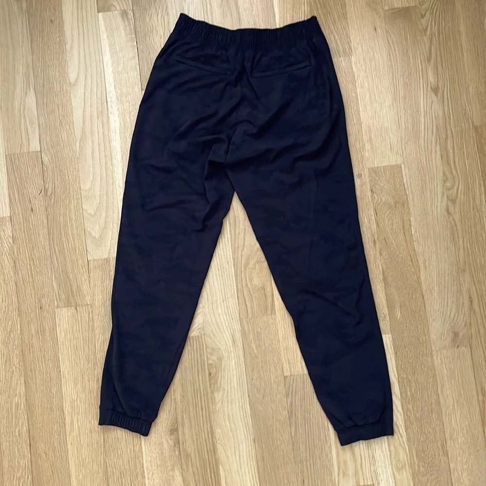 Athleta Brooklyn Textured Jogger